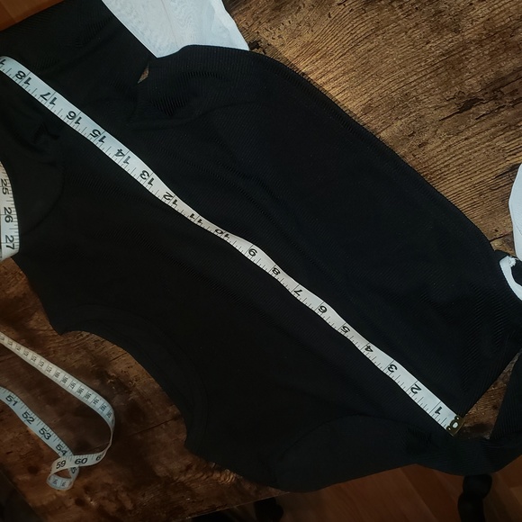 Long sleeve crop top - Picture 6 of 6